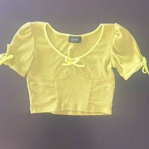 Green crop top